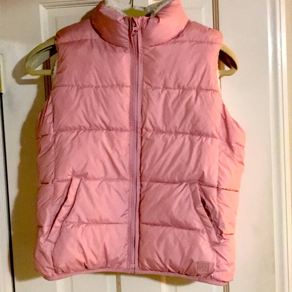 Gap Girls Puffer Vest.
